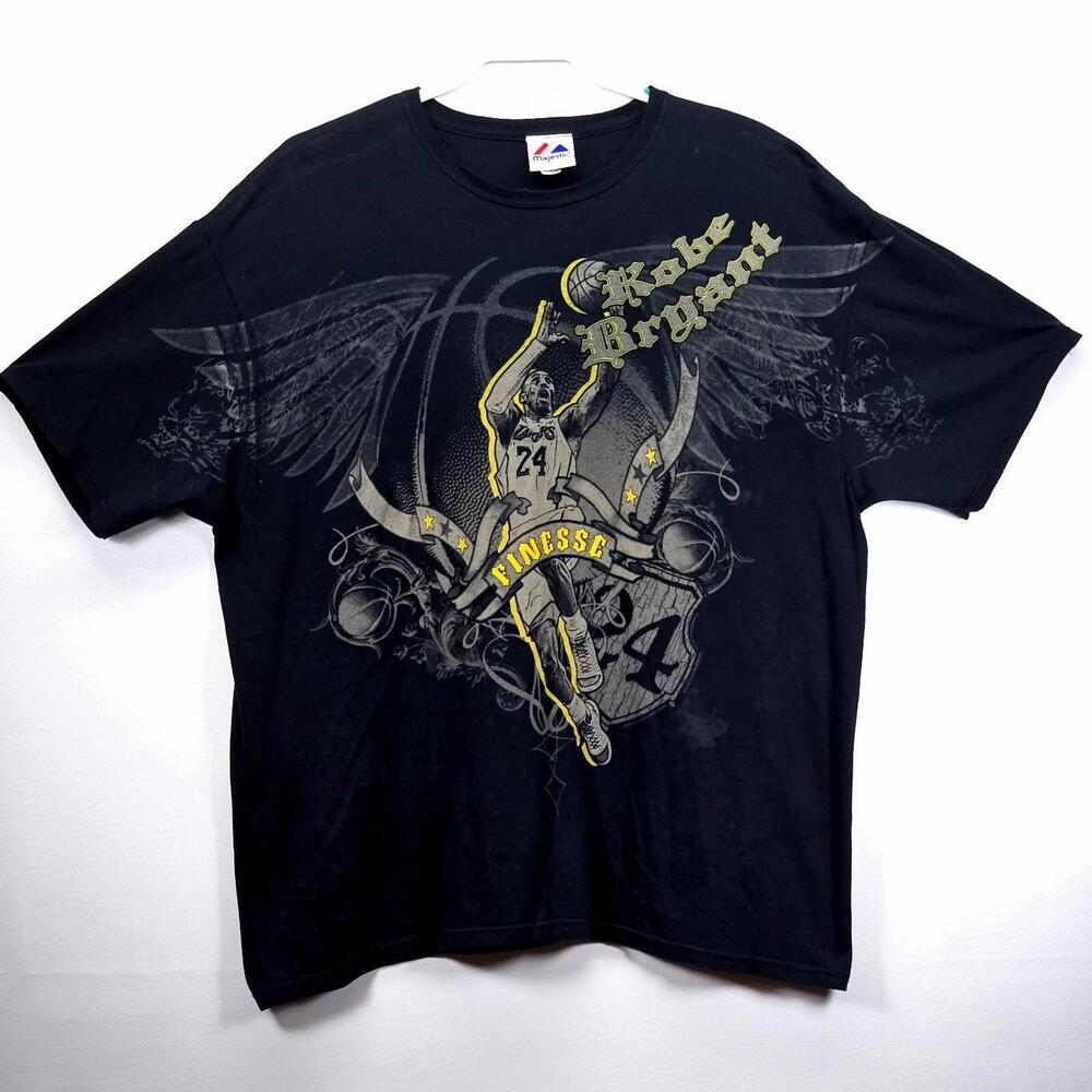 Majestic Kobe Bryant Lakers Mega Graphic T Shirt Mens 2Xl Print Activewear